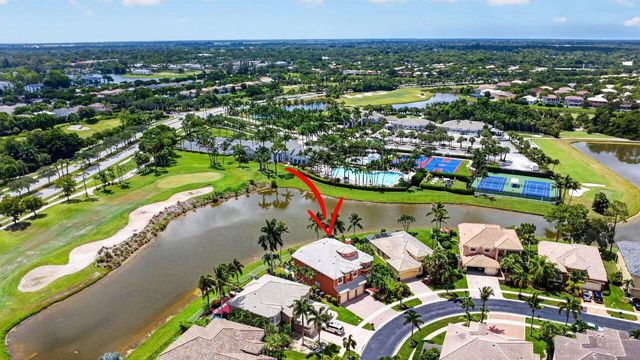 2279 Ridgewood Circle, Royal Palm Beach, FL 33411