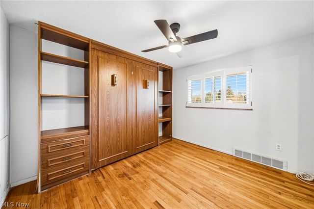 21896 River Oaks Drive C-1, Rocky River, OH 44116