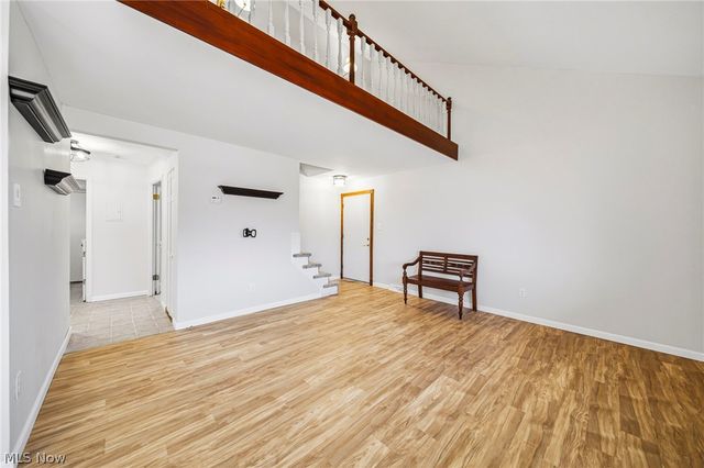 21896 River Oaks Drive C-1, Rocky River, OH 44116