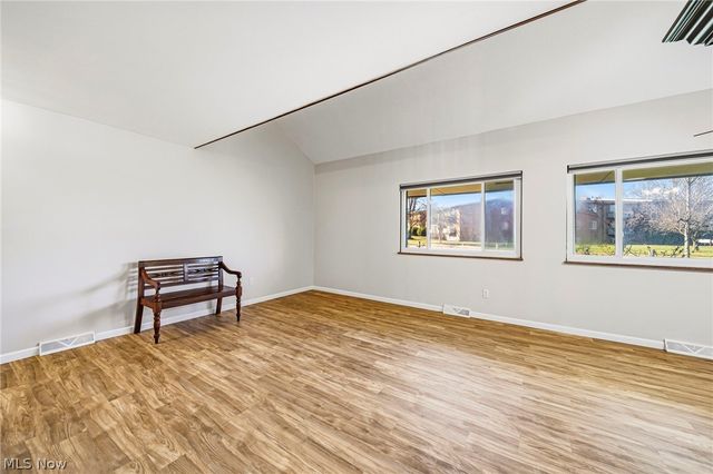 21896 River Oaks Drive C-1, Rocky River, OH 44116