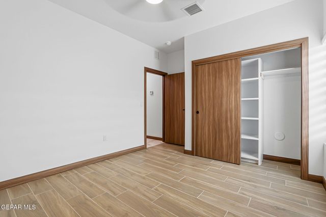 953 Ada Lane, El Paso, TX 79932