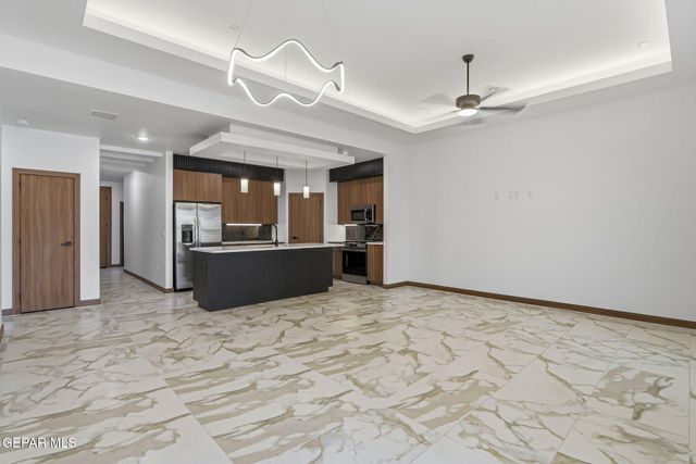 953 Ada Lane, El Paso, TX 79932