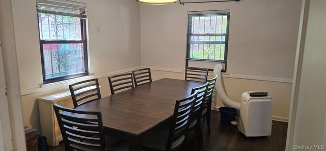20962 Whitehall Terrace, Queens Village, NY 11427
