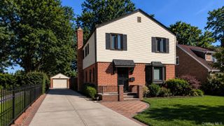 20962 Whitehall Terrace, Queens Village, NY 11427