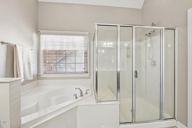 7 Brightfield Lane, Durham, NC 27712