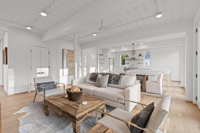 1604 S Orchard Knob Avenue, Chattanooga, TN 37404