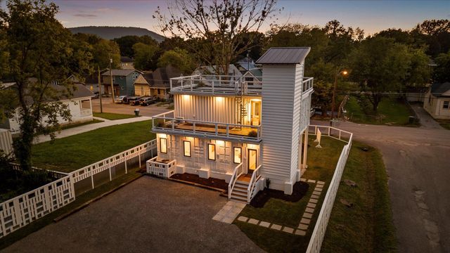 1604 S Orchard Knob Avenue, Chattanooga, TN 37404