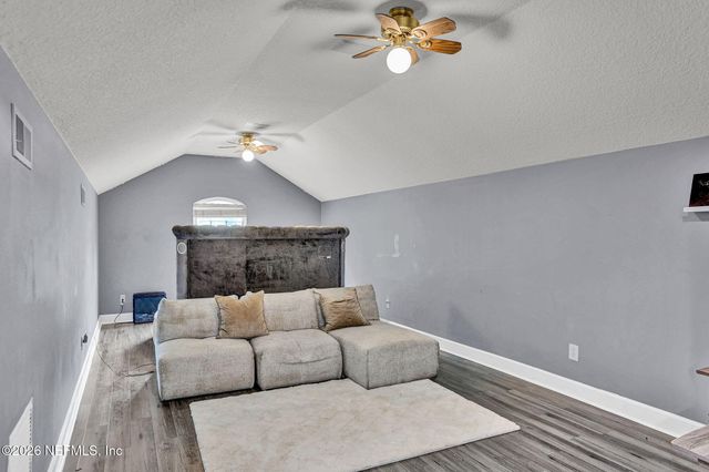 10977 HICKORY TRACE Lane, Jacksonville, FL 32256