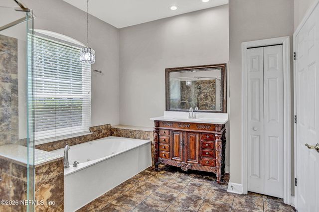 10977 HICKORY TRACE Lane, Jacksonville, FL 32256