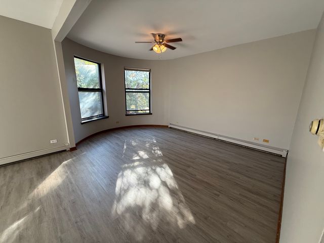 5852 S King Drive 2, Chicago, IL 60637