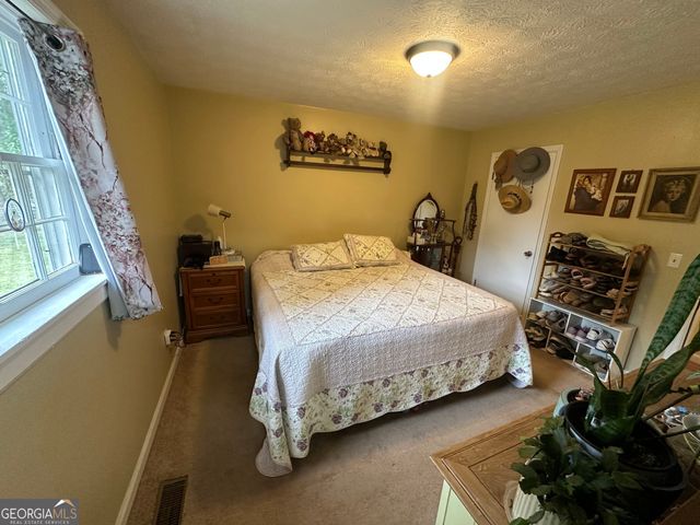 183 Garrison Road, Cornelia, GA 30531