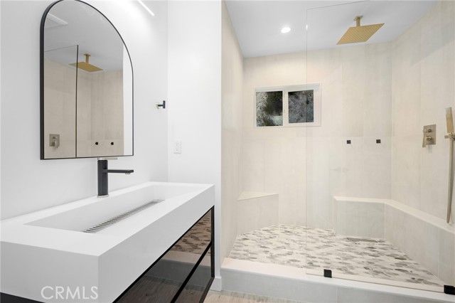 9741 Oak Bend, Tujunga (los Angeles), CA 91042