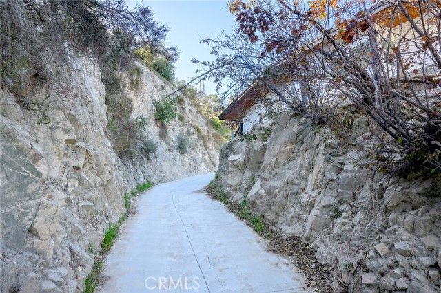 9741 Oak Bend, Tujunga (los Angeles), CA 91042