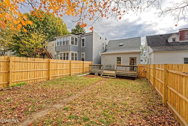 12 Parkview Court, Troy, NY 12180