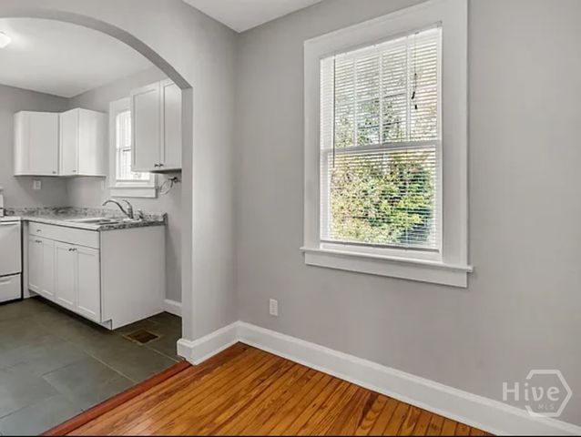 916 E 35th Street, Savannah, GA 31401