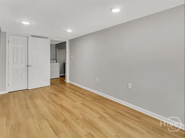 916 E 35th Street, Savannah, GA 31401