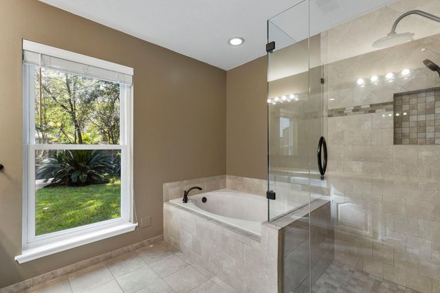 58 Fire Flicker Place, The Woodlands, TX 77381