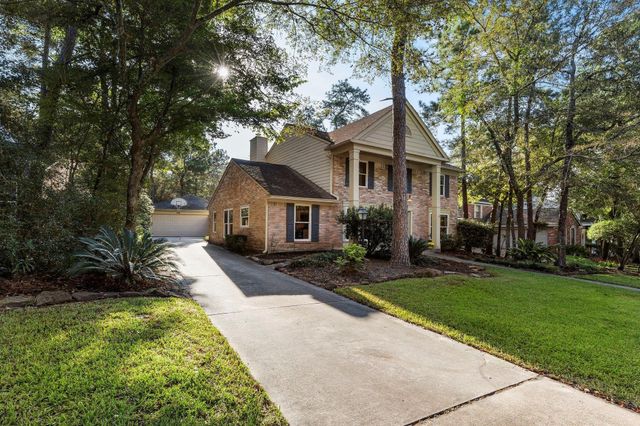 58 Fire Flicker Place, The Woodlands, TX 77381