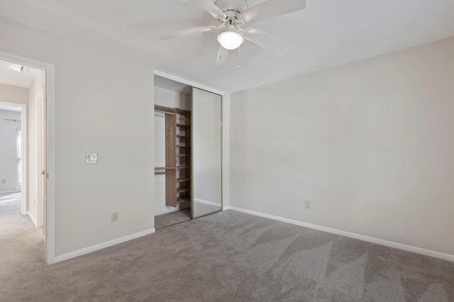 58 Fire Flicker Place, The Woodlands, TX 77381