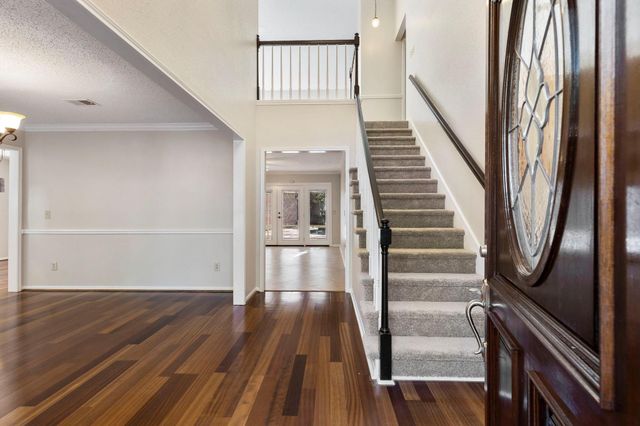 58 Fire Flicker Place, The Woodlands, TX 77381