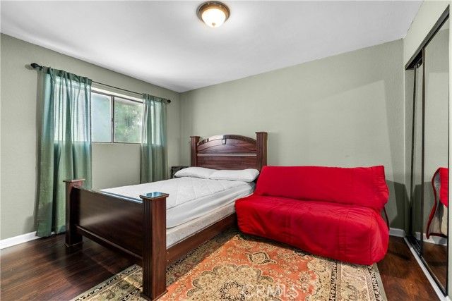 30901 Live Oak Drive, Running Springs, CA 92382