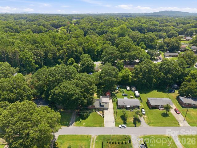 3014 Curtis Street, Gastonia, NC 28052