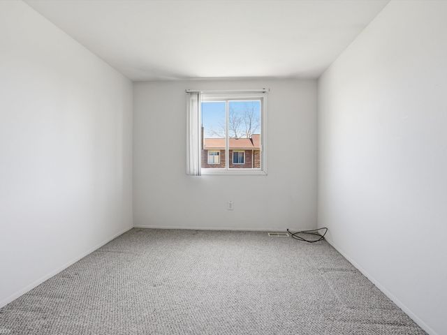 38150 Jamestown Drive 84, Sterling Heights, MI 48312