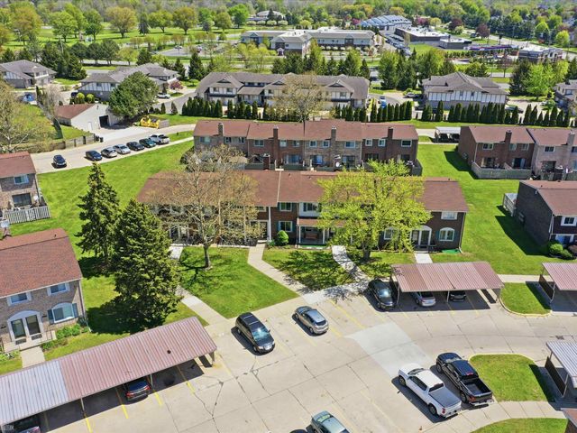 38150 Jamestown Drive 84, Sterling Heights, MI 48312