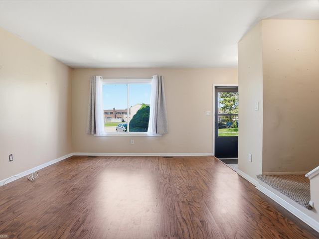 38150 Jamestown Drive 84, Sterling Heights, MI 48312