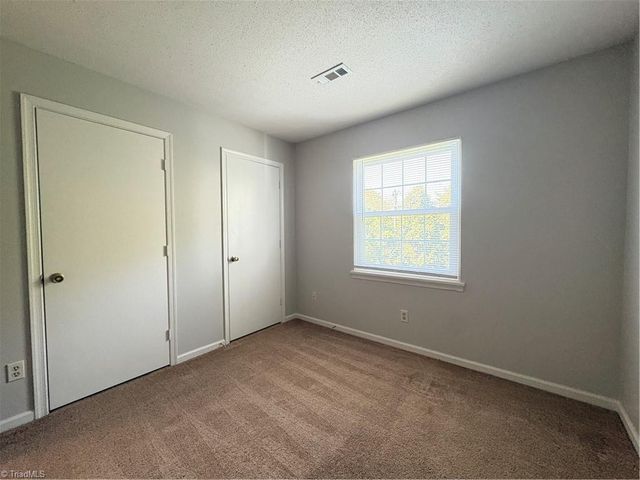 5627 Hornaday Road J, Greensboro, NC 27409