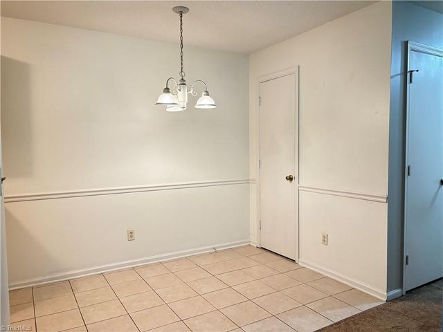 5627 Hornaday Road J, Greensboro, NC 27409