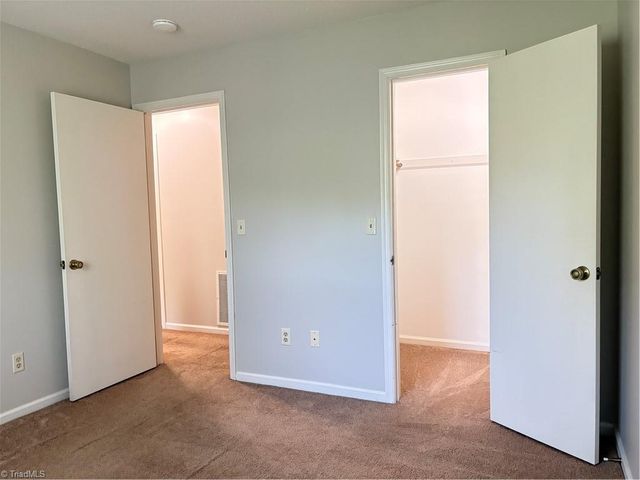 5627 Hornaday Road J, Greensboro, NC 27409