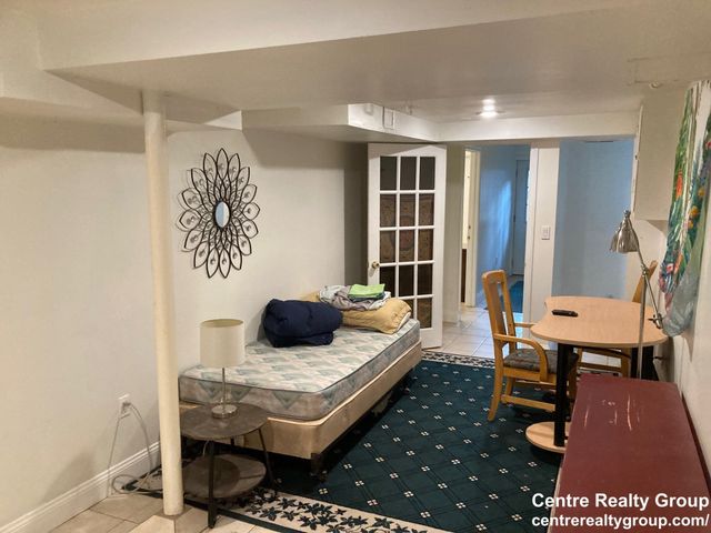 122 Westbourne Ter B, Brookline, MA 02446