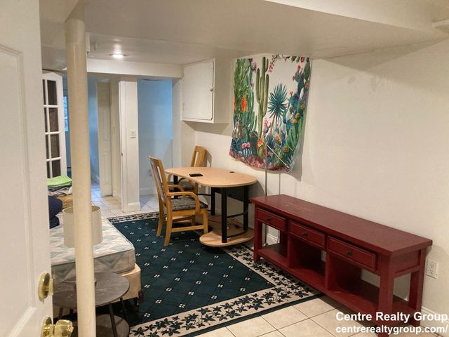 122 Westbourne Ter B, Brookline, MA 02446