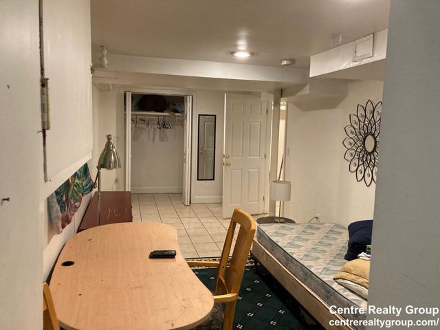 122 Westbourne Ter B, Brookline, MA 02446
