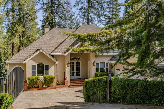 26541 Golf Links Dr, Pioneer, CA 95666