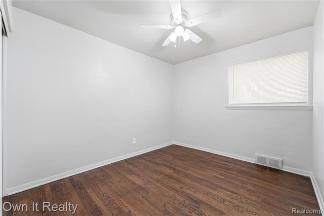 24985 Mabray Avenue, Eastpointe, MI 48021