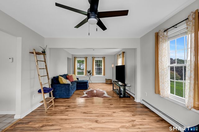 81 Notting Hill Gate, Torrington, CT 06790