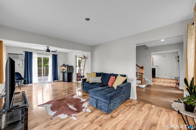 81 Notting Hill Gate, Torrington, CT 06790