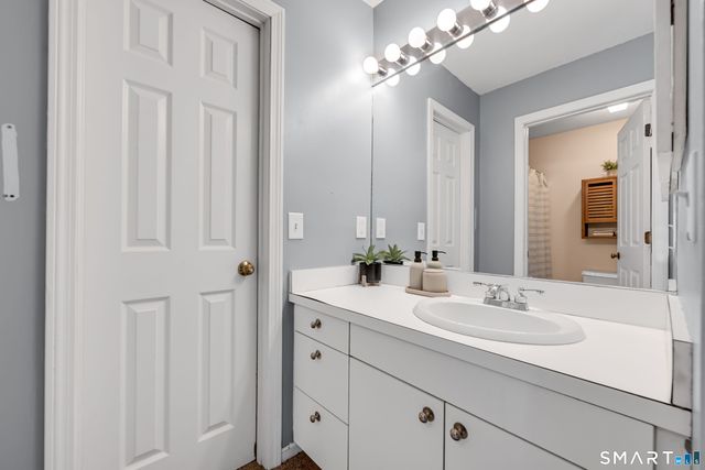 81 Notting Hill Gate, Torrington, CT 06790