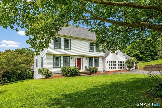 81 Notting Hill Gate, Torrington, CT 06790