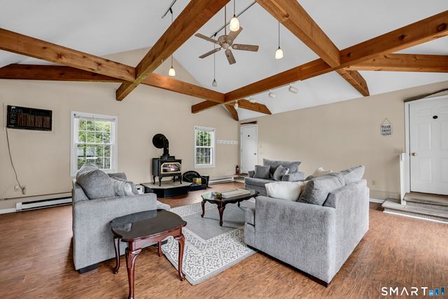 81 Notting Hill Gate, Torrington, CT 06790