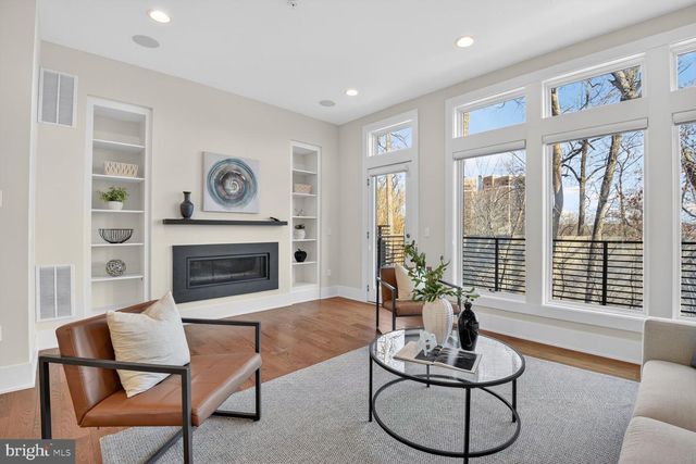 5320 MERRIAM ST, Bethesda, MD 20814