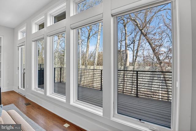 5320 MERRIAM ST, Bethesda, MD 20814