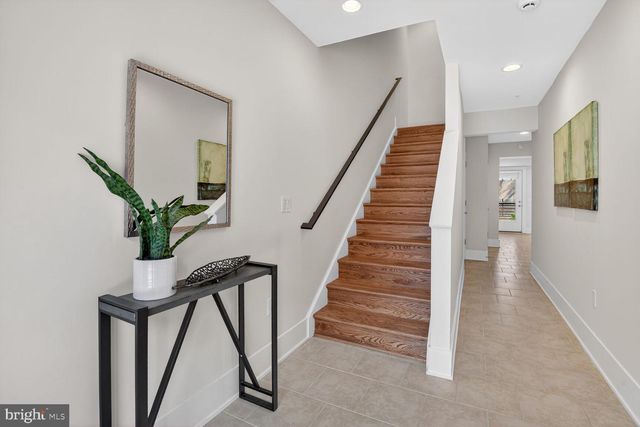 5320 MERRIAM ST, Bethesda, MD 20814