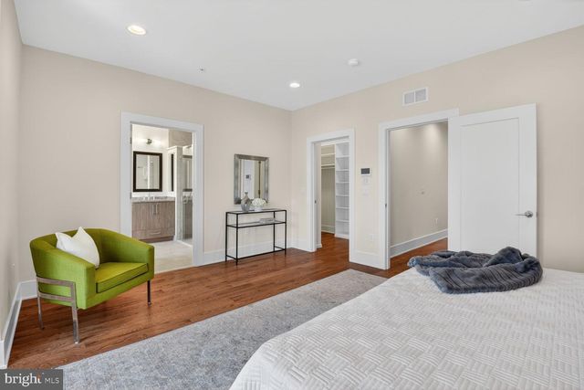 5320 MERRIAM ST, Bethesda, MD 20814