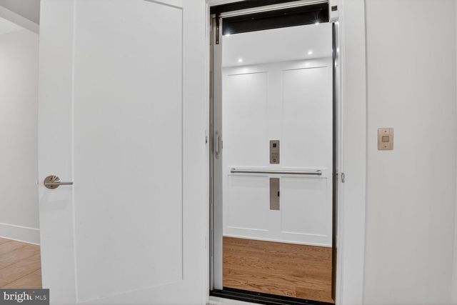 5320 MERRIAM ST, Bethesda, MD 20814