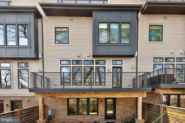 5320 MERRIAM ST, Bethesda, MD 20814