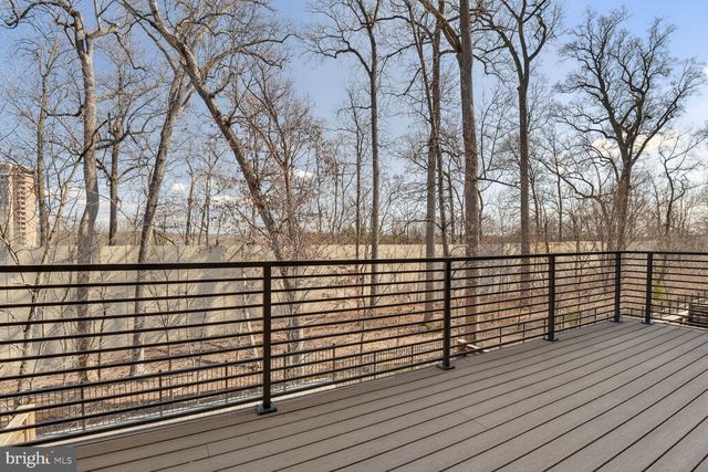 5320 MERRIAM ST, Bethesda, MD 20814