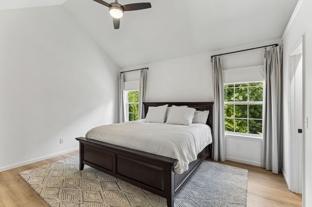 2744 Aston Woods Ln, Thompsons Station, TN 37179